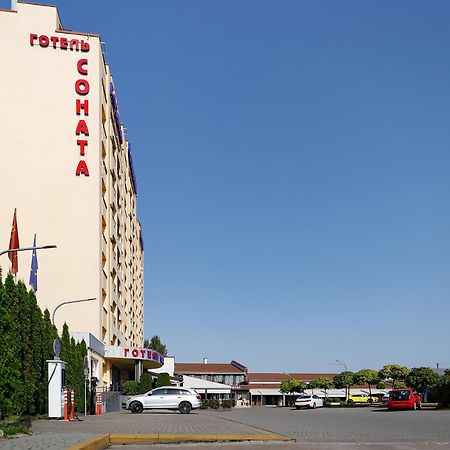 Sonata Hotel & Restaurant "Готель Соната" Lviv Exterior foto